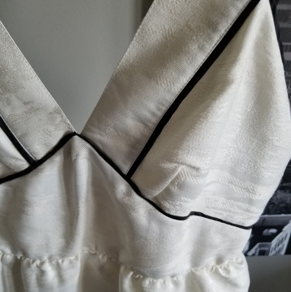 H&M retro vintage style short ivory dress - Picture 3 of 4